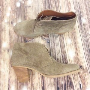 Madewell 1937 Beige Suede Lace Up Booties